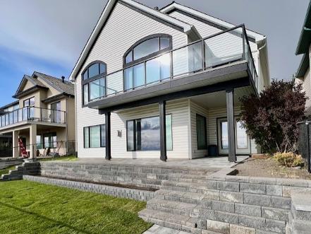 Boulder Retaining Wall